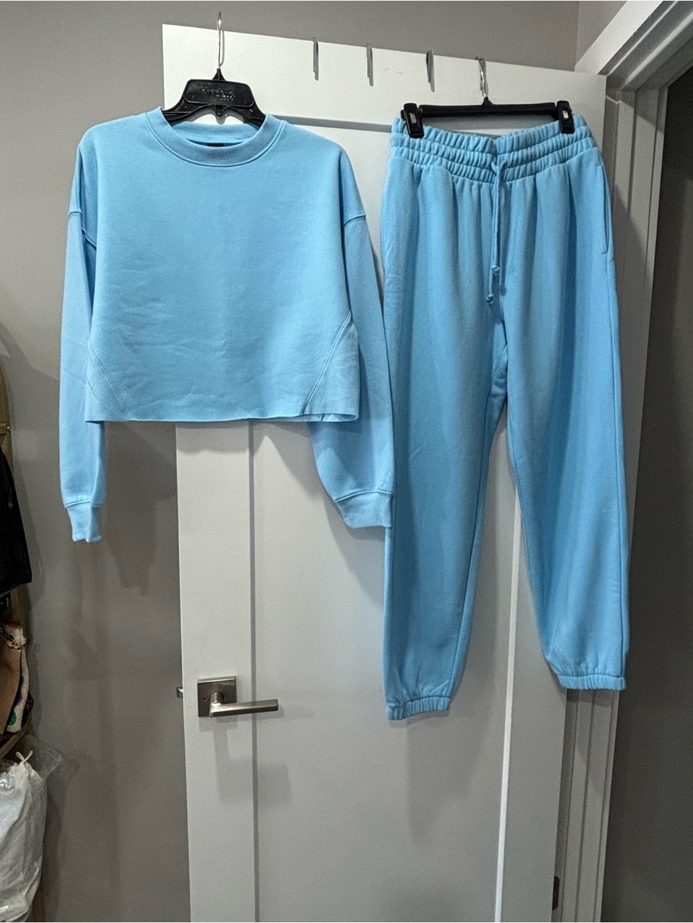 wild fable Light Blue Cropped Sweatshirt & Jogger Sweat Set